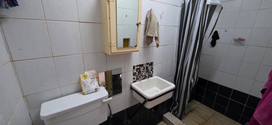 5 Bedroom Property for Sale in Elandia North West